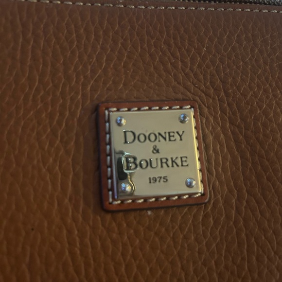 Dooney & Bourke backpack - Picture 4 of 4